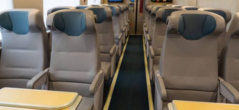 Amtrak Acela Train: A Comprehensive Guide to Riding - TBI